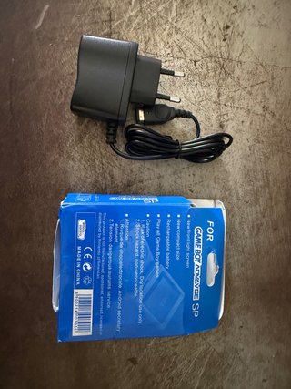 Cargador Nintendo Game Boy Advance SP