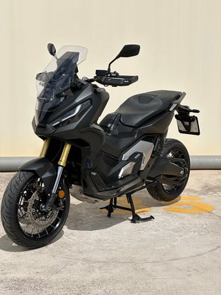 Honda XADV 750 2023