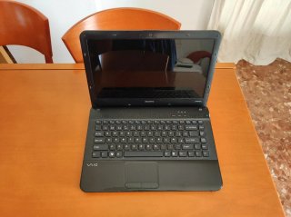 Portátil Sony Vaio Negro