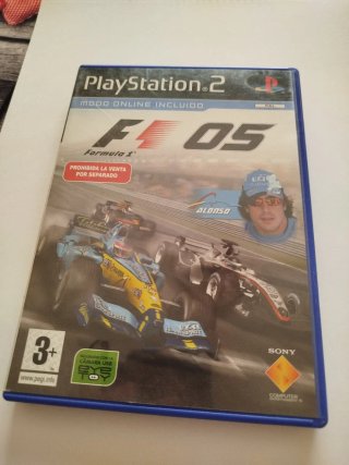 6 juegos PlayStation 2.