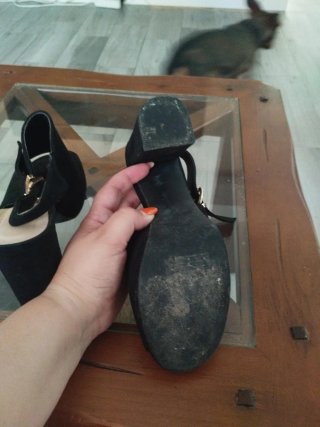 Zapatos de tacón negros