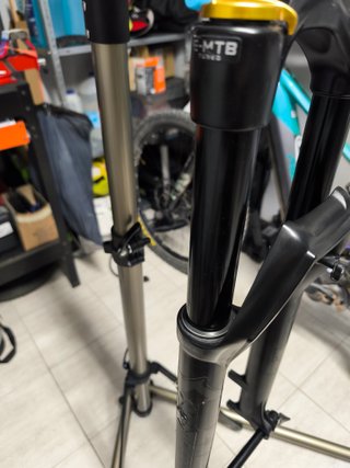 Horquilla Marzocchi Bomber Z1 29 160mm