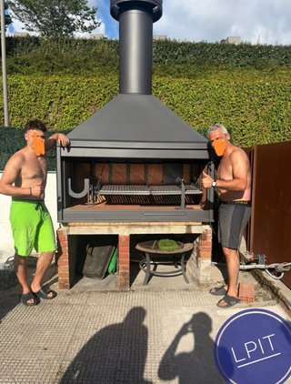 Barbacoa de obra exterior leña PP-4
