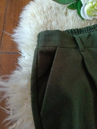Pantalón Pinzas Stradivarius