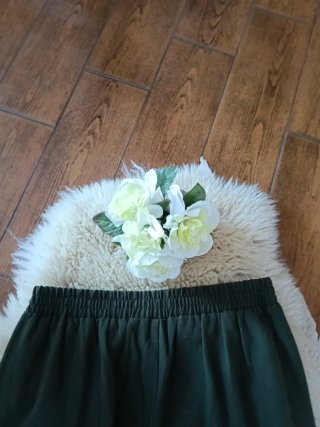 Pantalón Pinzas Stradivarius