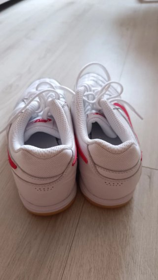 Nike Gato SE Blancas Rojas