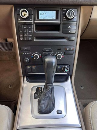 Volvo XC90 D5 200cv 7 plazas - Garantía