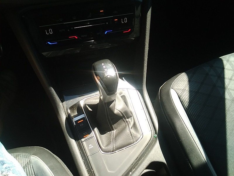 Volkswagen Tiguan 2.0 TDI R Line DSG 2022, foto 8