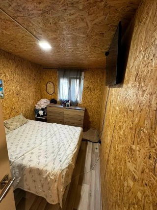 VENDE-SE CASA T2 EM PAINEL SANDUÍCHE