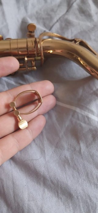 Abrazadera dorada para saxo alto soprano brancher