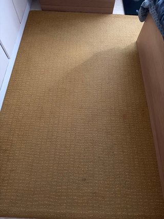 Alfombra de yute marrón