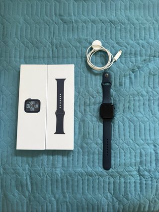 Apple Watch SE 2023 44mm GPS+Celular Medianoche