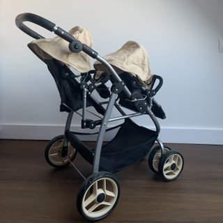 Carro gemelar para muñecas. Marca Miyo. Como nuevo