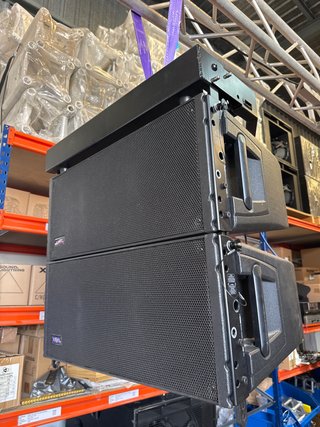 Line array 2x10 con motor