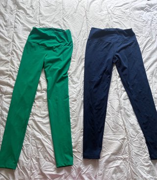 Leggings deportivos verdes y azul marino