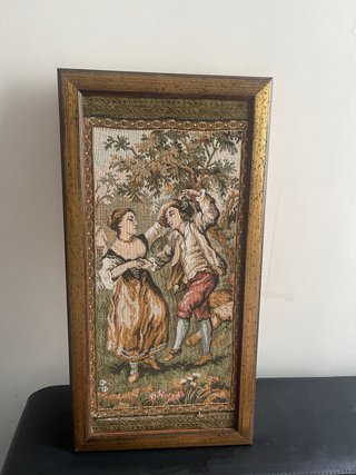 Pareja de tapices escena campestre.