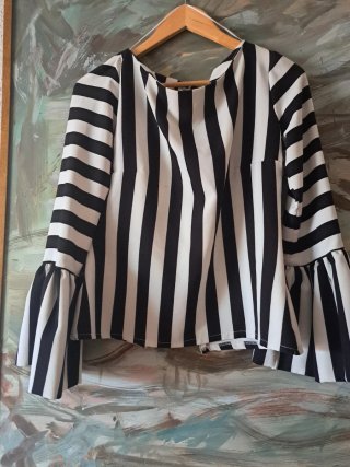 Blusa Rayas Blanco y Negro Talla Única