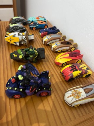 Lote Coches Gormiti