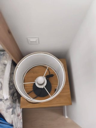 Juego lámparas de mesa beige y negra