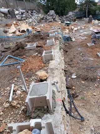 Obrero de primera con 35 años experiencia