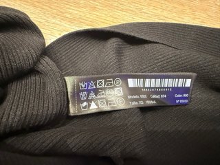 Vestido Negro Massimo Dutti Largo con Abertura