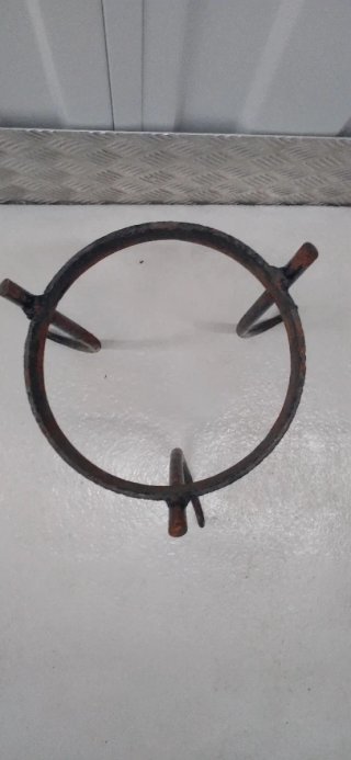 Portamacetas Elevado Hierro Forjado