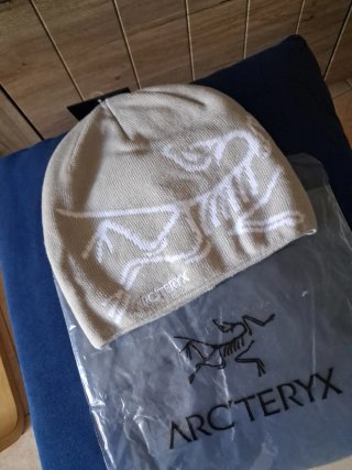 Cappellino Arc'teryx beige