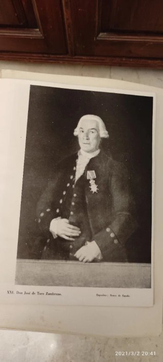 Libro cuadros de Goya época blanco y negro