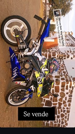 Honda CBR 600 RR Sportbike Azul/Amarillo