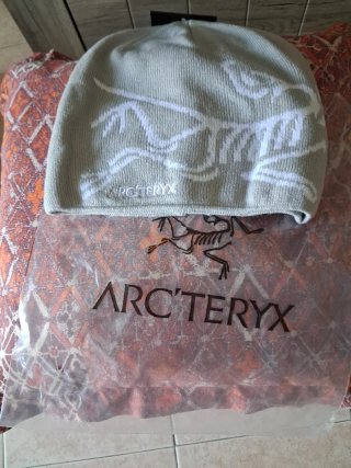 Cappellino Arc'teryx Grigio Bianco