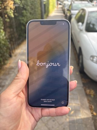 iPhone 14 el precio es negociable