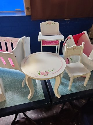 Muebles infantiles Miyo: cuna, trona, silla