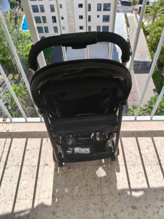 Cochecito de bebé silla negro  marca chico