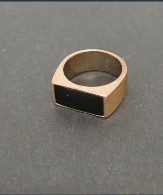 Anillo antiguo vintage sello ónix dorado años 70