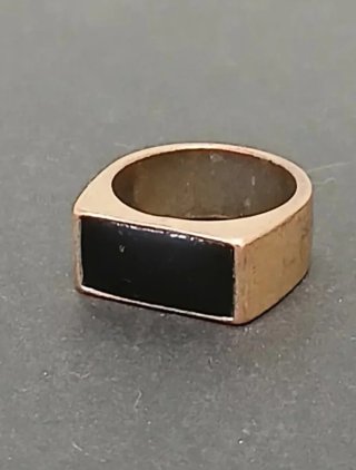 Anillo antiguo vintage sello ónix dorado años 70