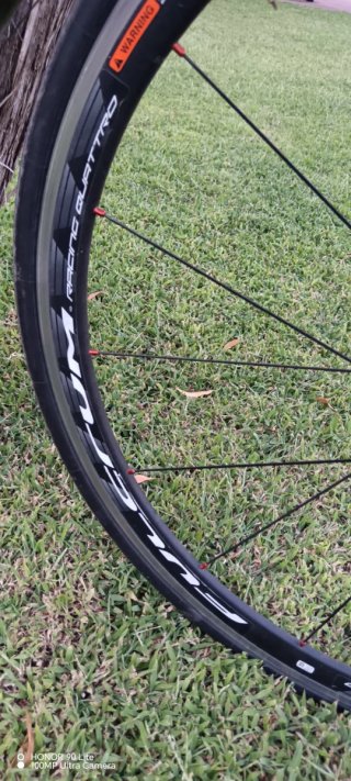 Bicicleta de carretera Massi