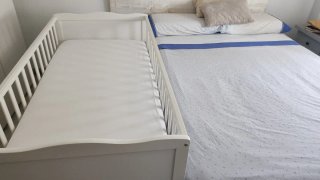 Maxicuna convertible en cama 70x140. Está perfecta