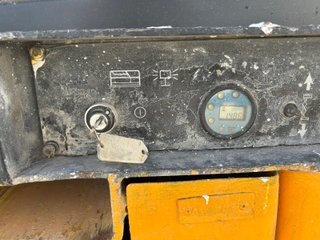PLATAFORMA DE TIJERAS ELÉCTRICA HAULOTTE COMPACT12