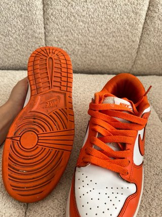 Nike Dunk Low Naranja y Blanca