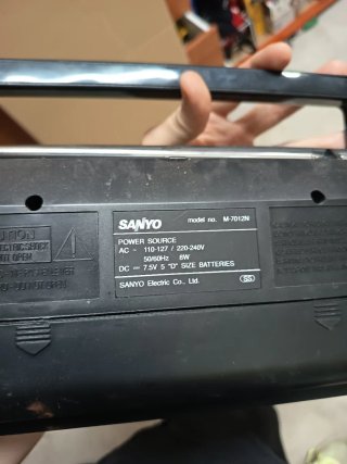 Radio Cassette Sanyo Negro