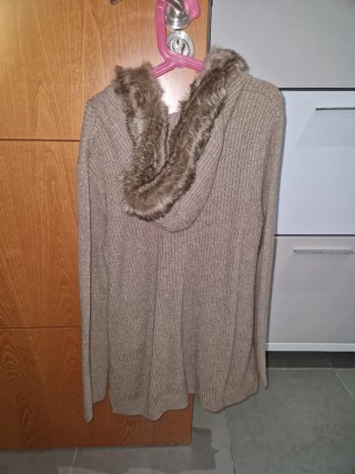 Rebeca de punto con pelo