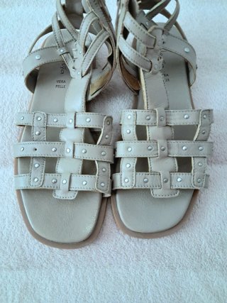 Sandali donna Alesya beige n.37