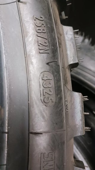 90/90 R21 54R PIRELLI SCORPION™ RALLY