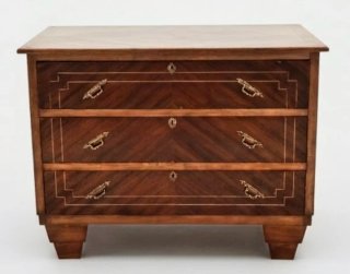 Cómoda de madera con 3 cajones