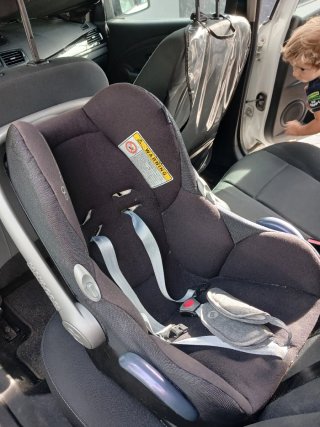 2 x Plataformas Isofix EasyFix + silla