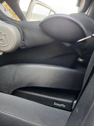 2 x Plataformas Isofix EasyFix + silla