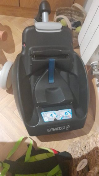2 x Plataformas Isofix EasyFix + silla