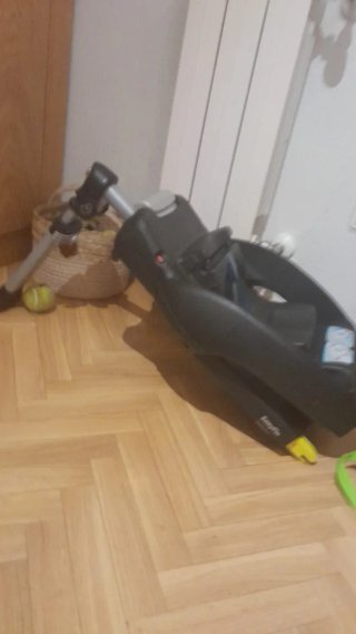 2 x Plataformas Isofix EasyFix + silla