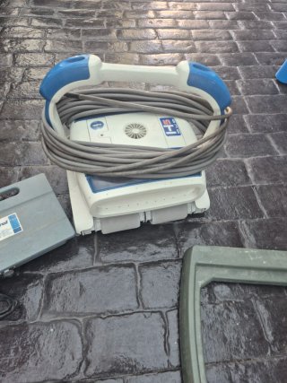 Robot Limpiafondos AstralPool H5