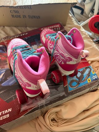 Patinete infantil rosa con ruedas